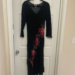 Avenue sheer midi w/ double side slits